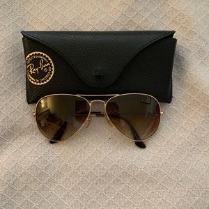 Gold Ray Ban aviator sunglasses